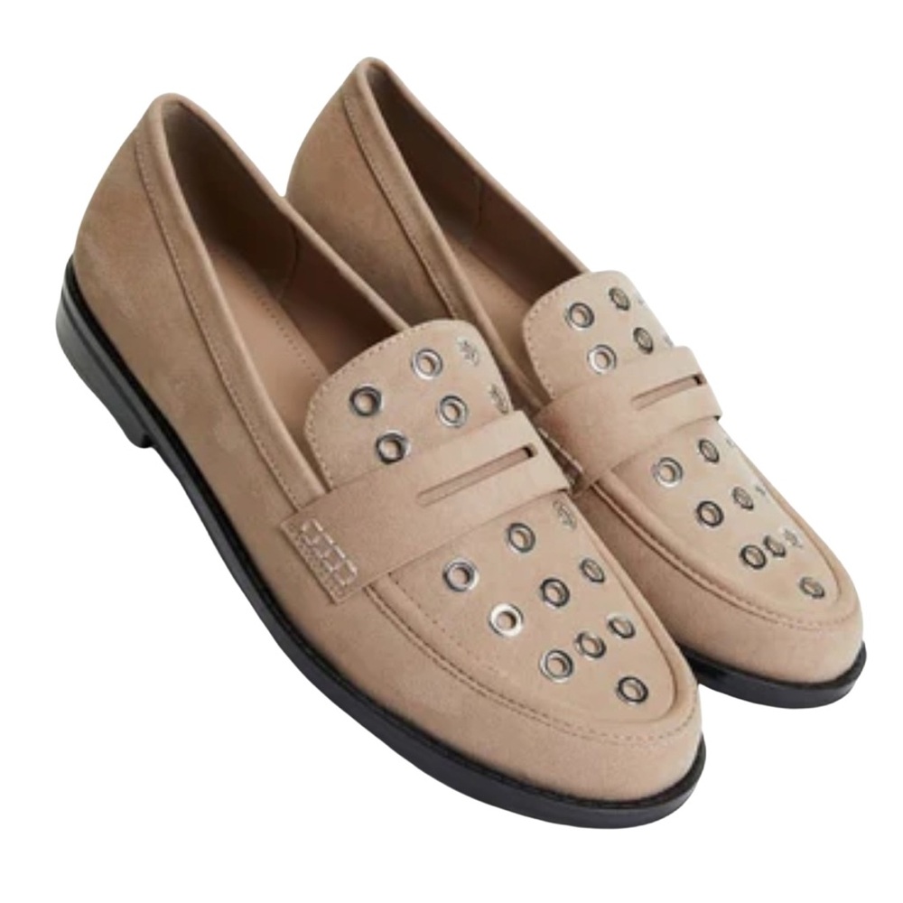 •Zuri• Beige Faux Suede Grommet Loafers | Edgy Chic Flats - Picture 3 of 6